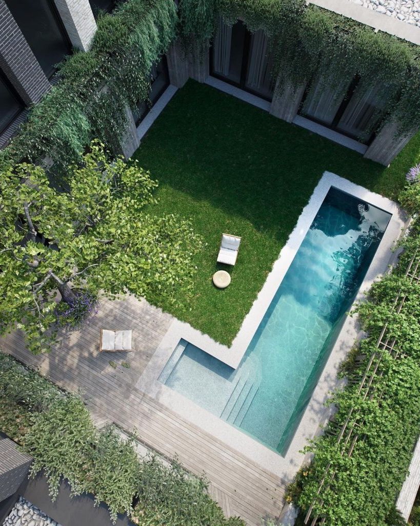 4. A Lush Pocket of Privacy in the Urban Jungle