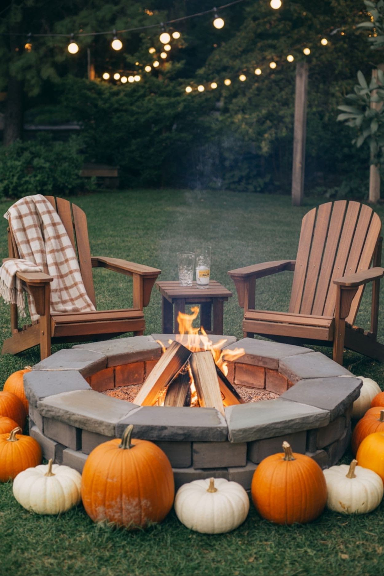 Pumpkin-Lined Backyard Fire Pit