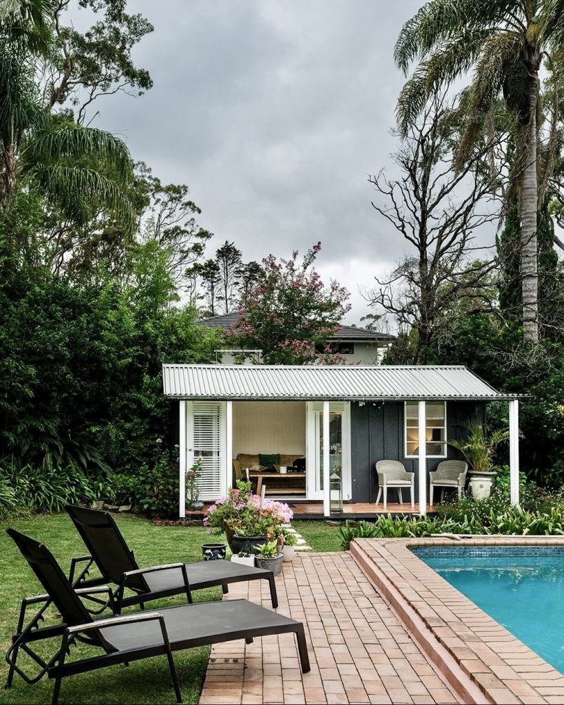 12. A Brick Patio Pool Nook