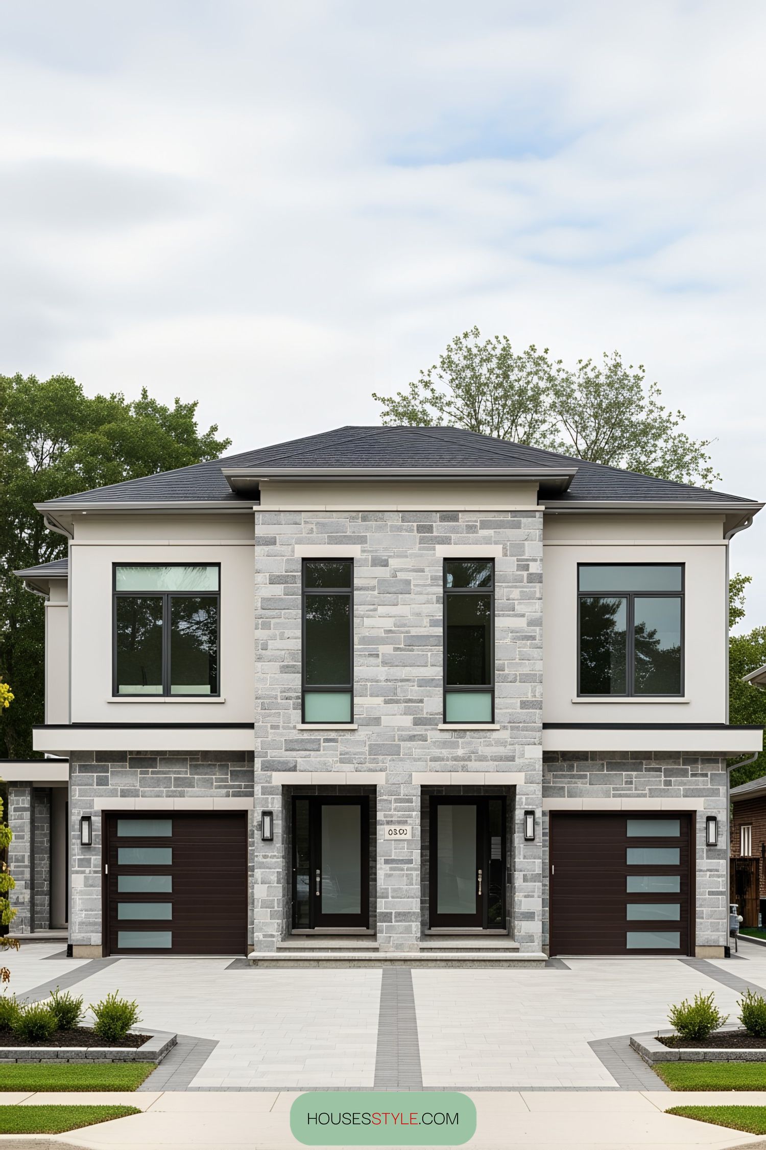 Two Elegant Peaks: Welcome to Our Luxurious Home