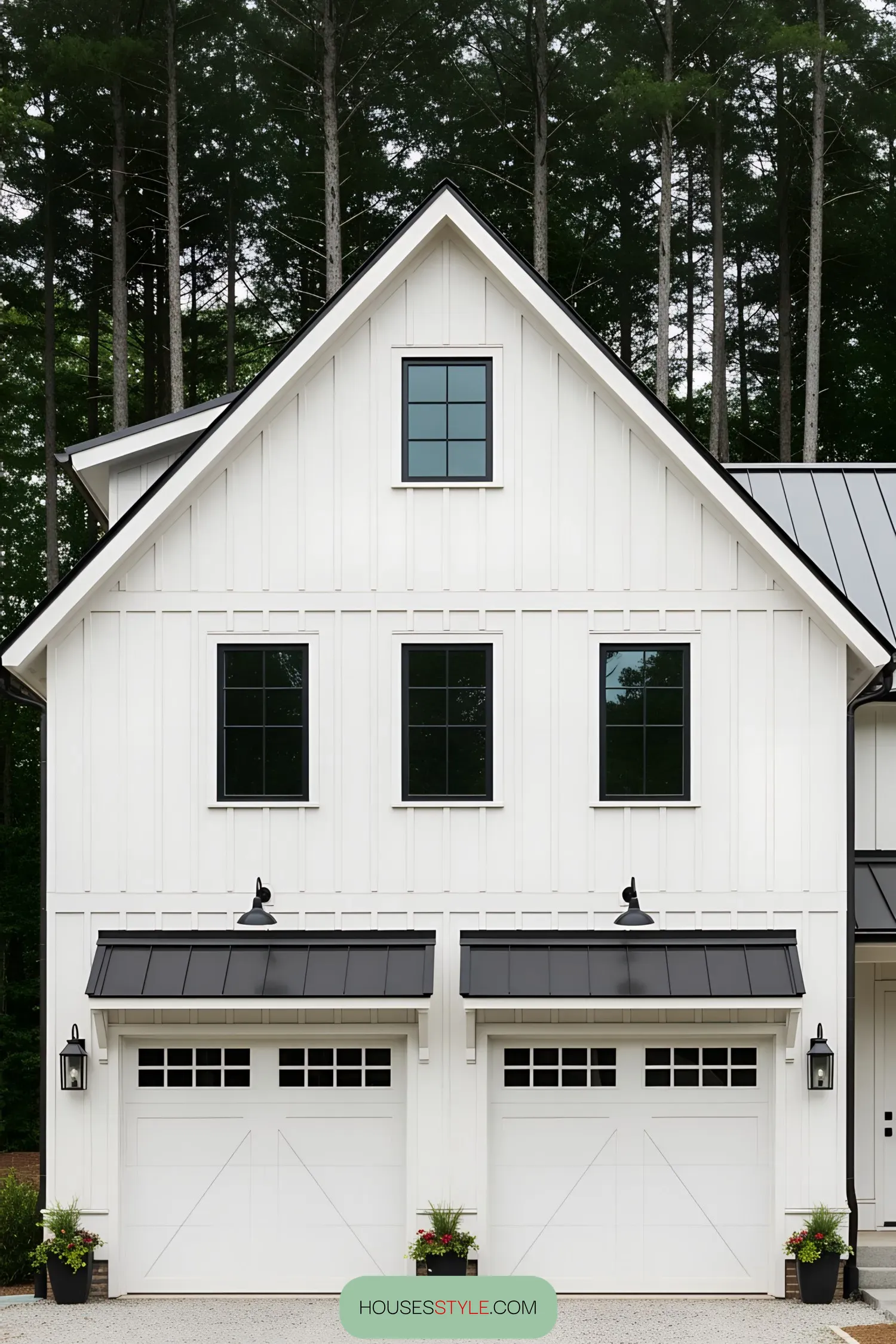 Renovated Farmhouse With a Sleek Modern Garage