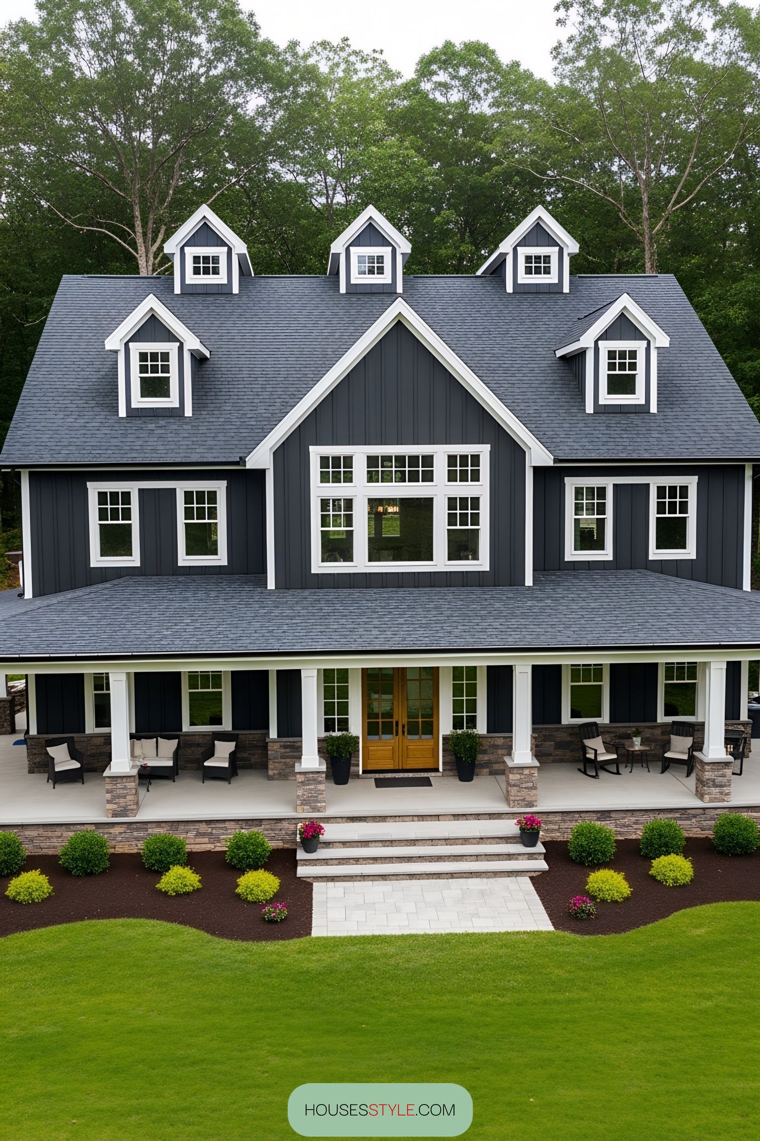 A Country Barnhouse Filled with Natural Light