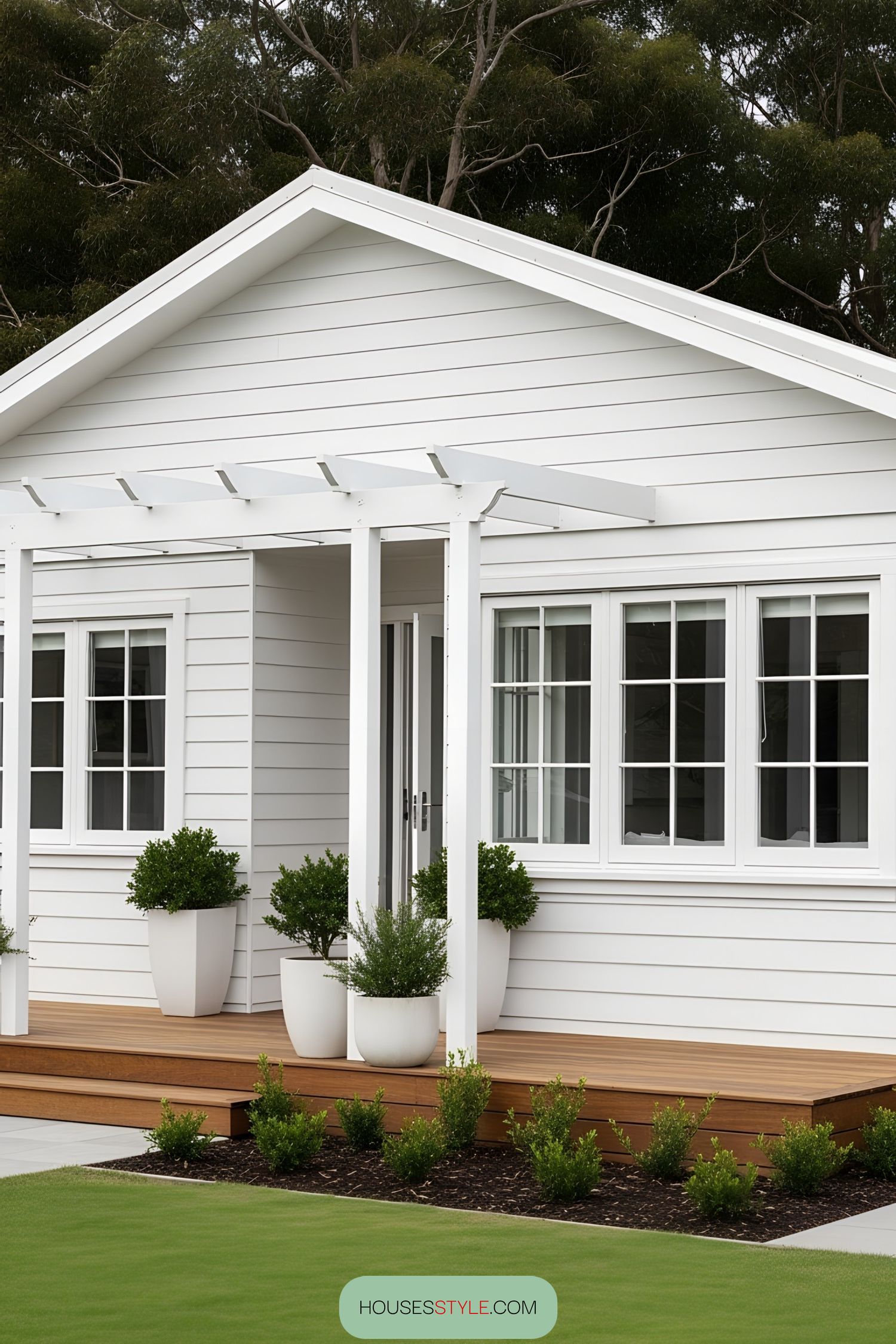 White Haven: A Restful Retreat for Unwinding