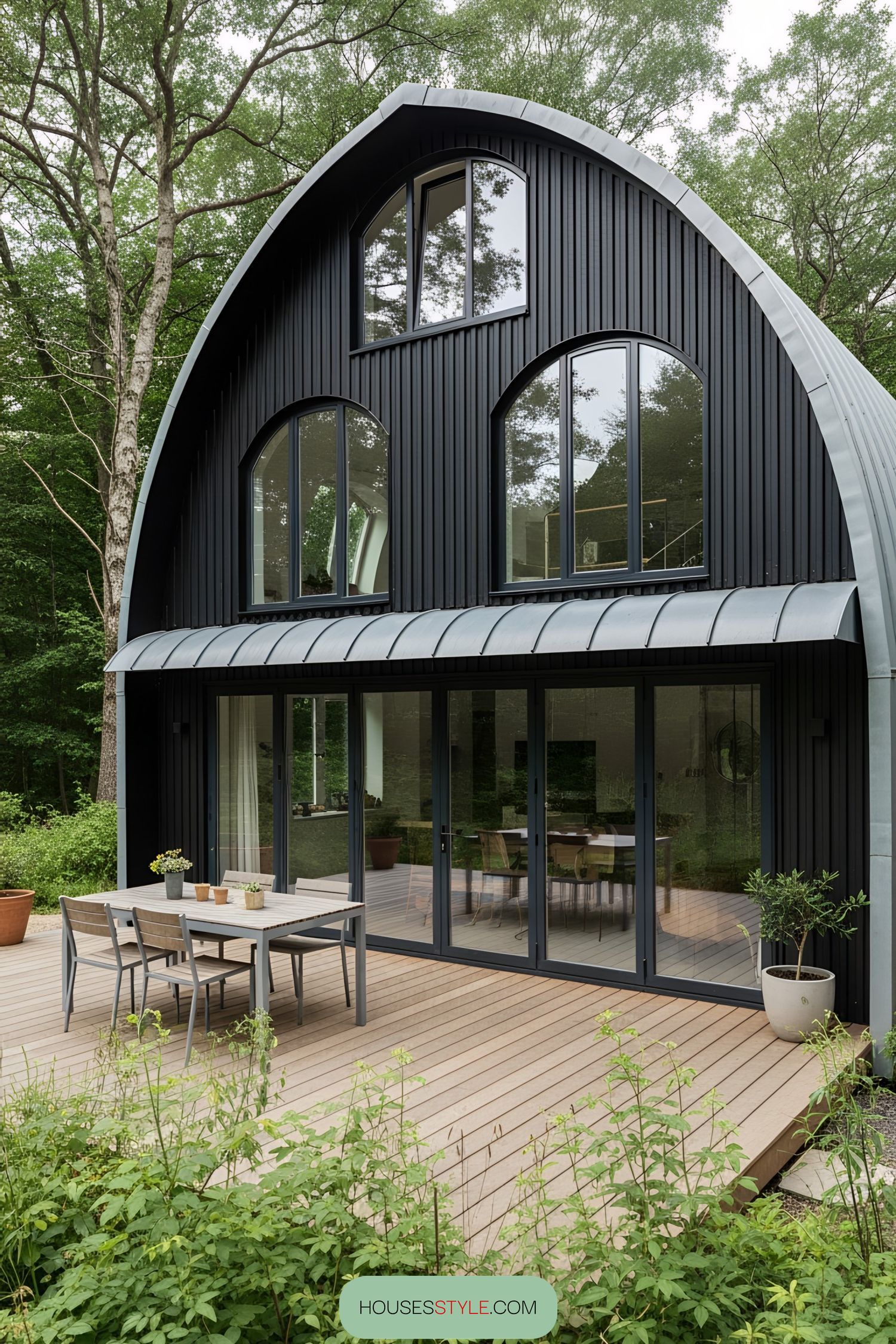 9. An Arched Home Above the Treetops