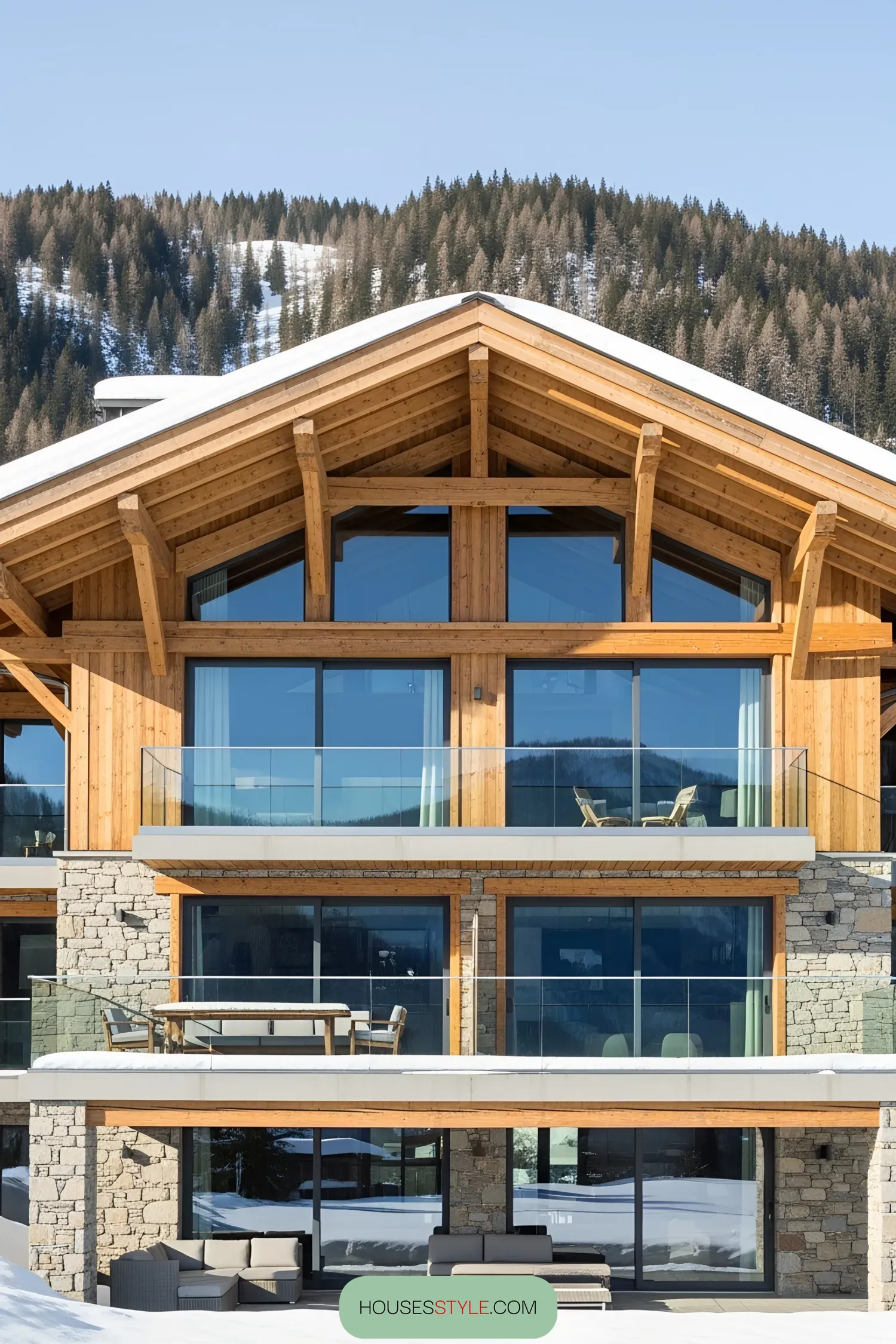 A Timber Retreat With Scenic Mountain Views