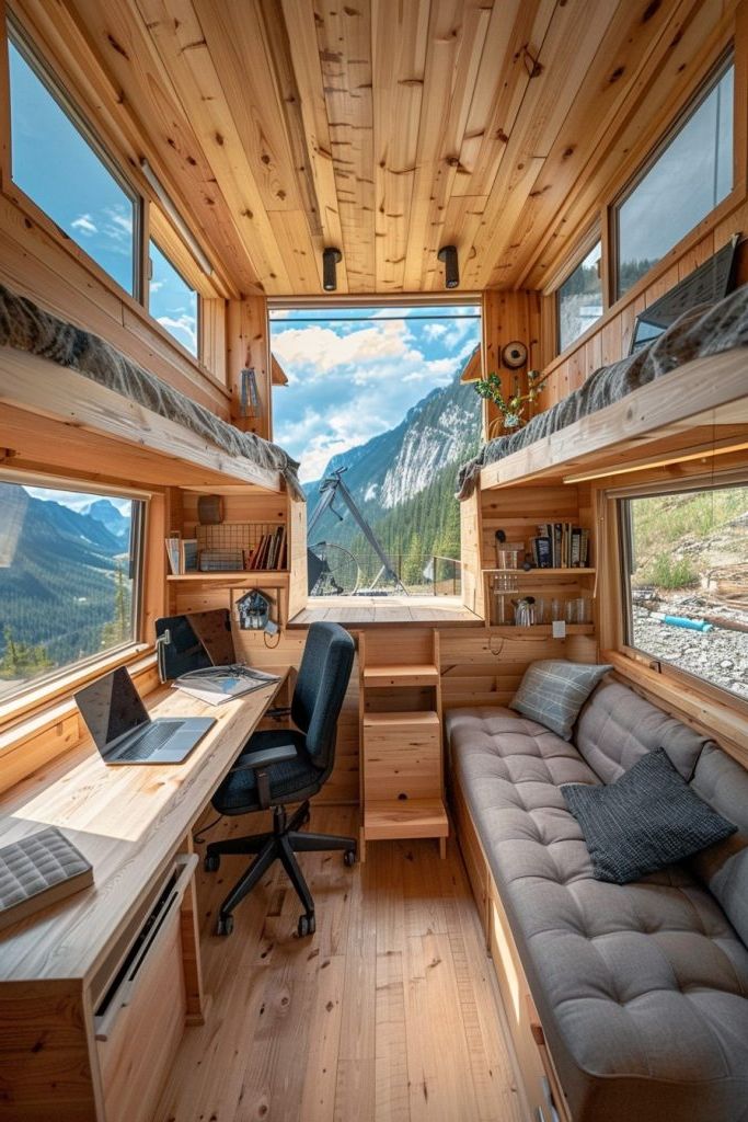Mobile Tiny Office Parked for Views - photo 3