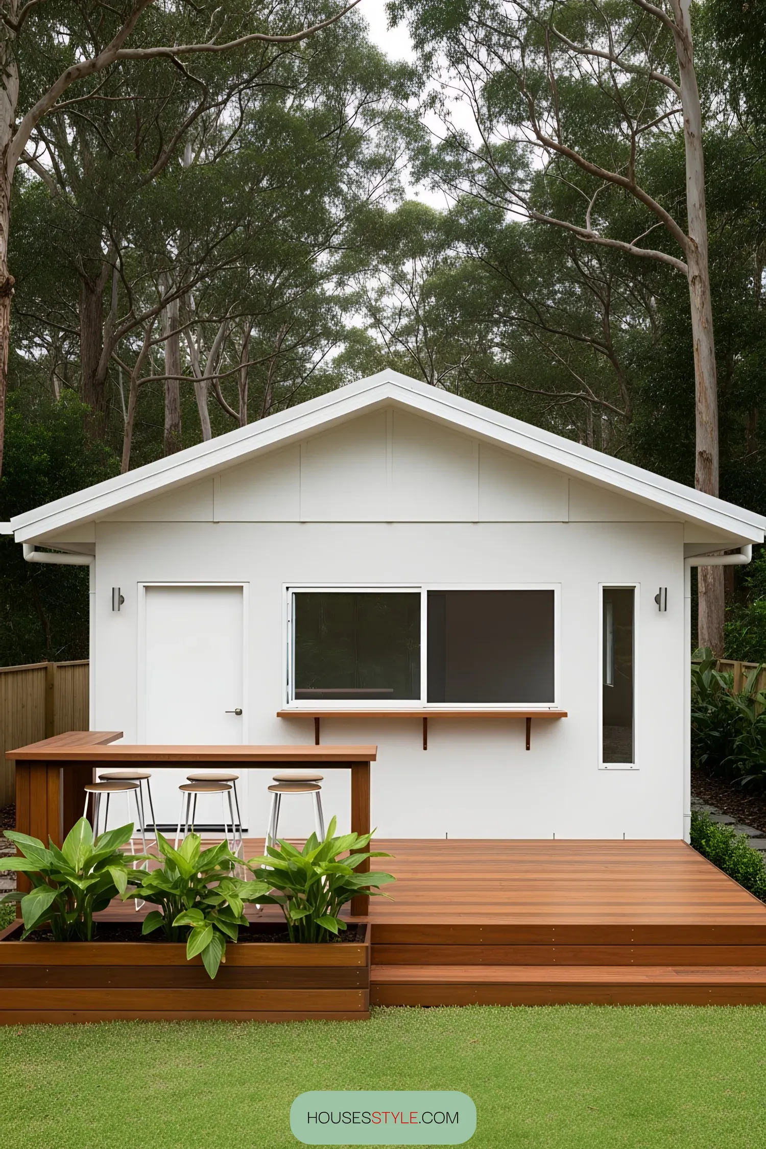 Tiny House With Expansive Ocean Views