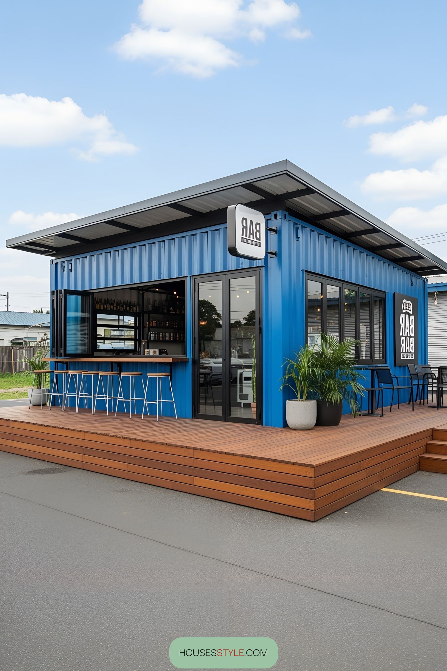 Boxy Booze Box: Dive Into Aqua Delight