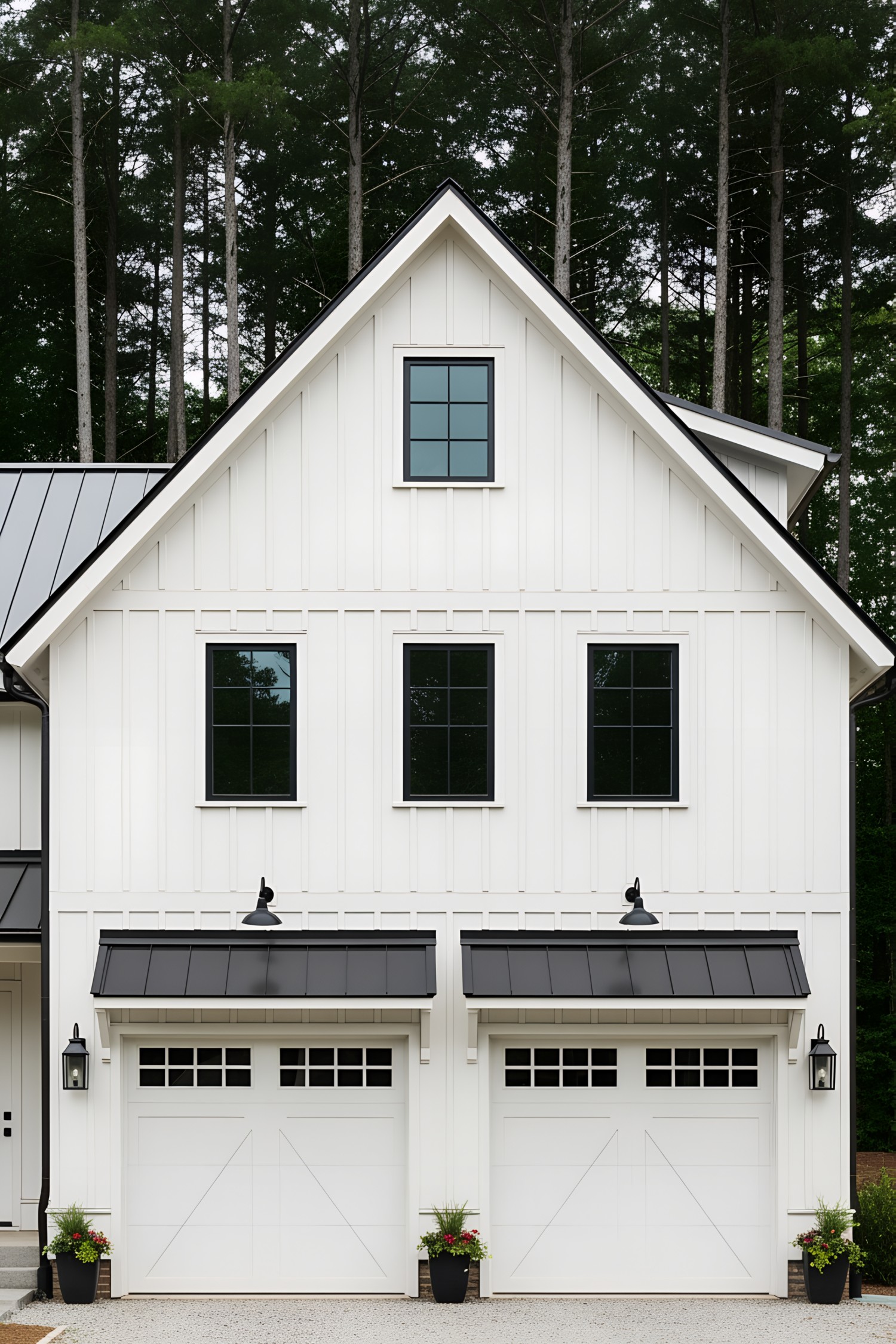 Quaint Farmhouses With Modern Garages Blend Charm and Function