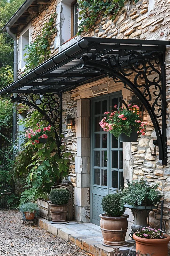 6. Toldo metálico con plantas trepadoras - photo 2