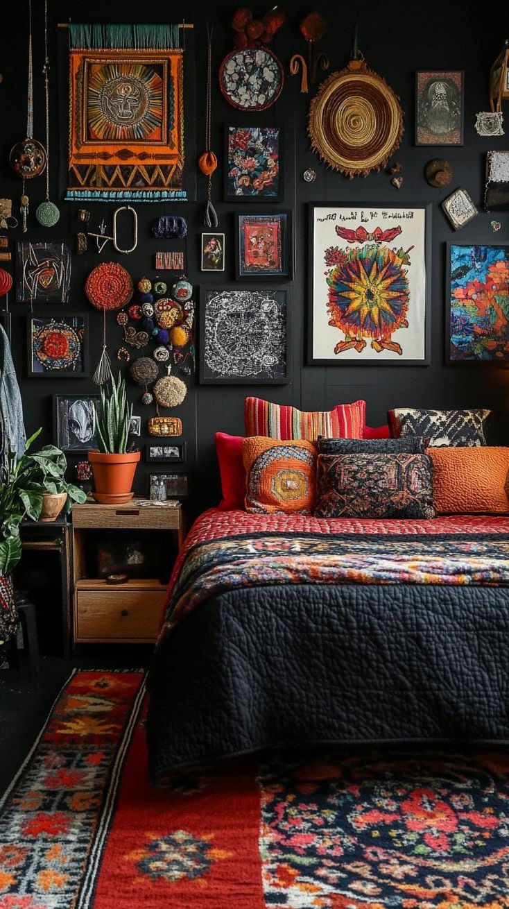 7. Mixed Boho Gallery Wall Ideas - photo 2