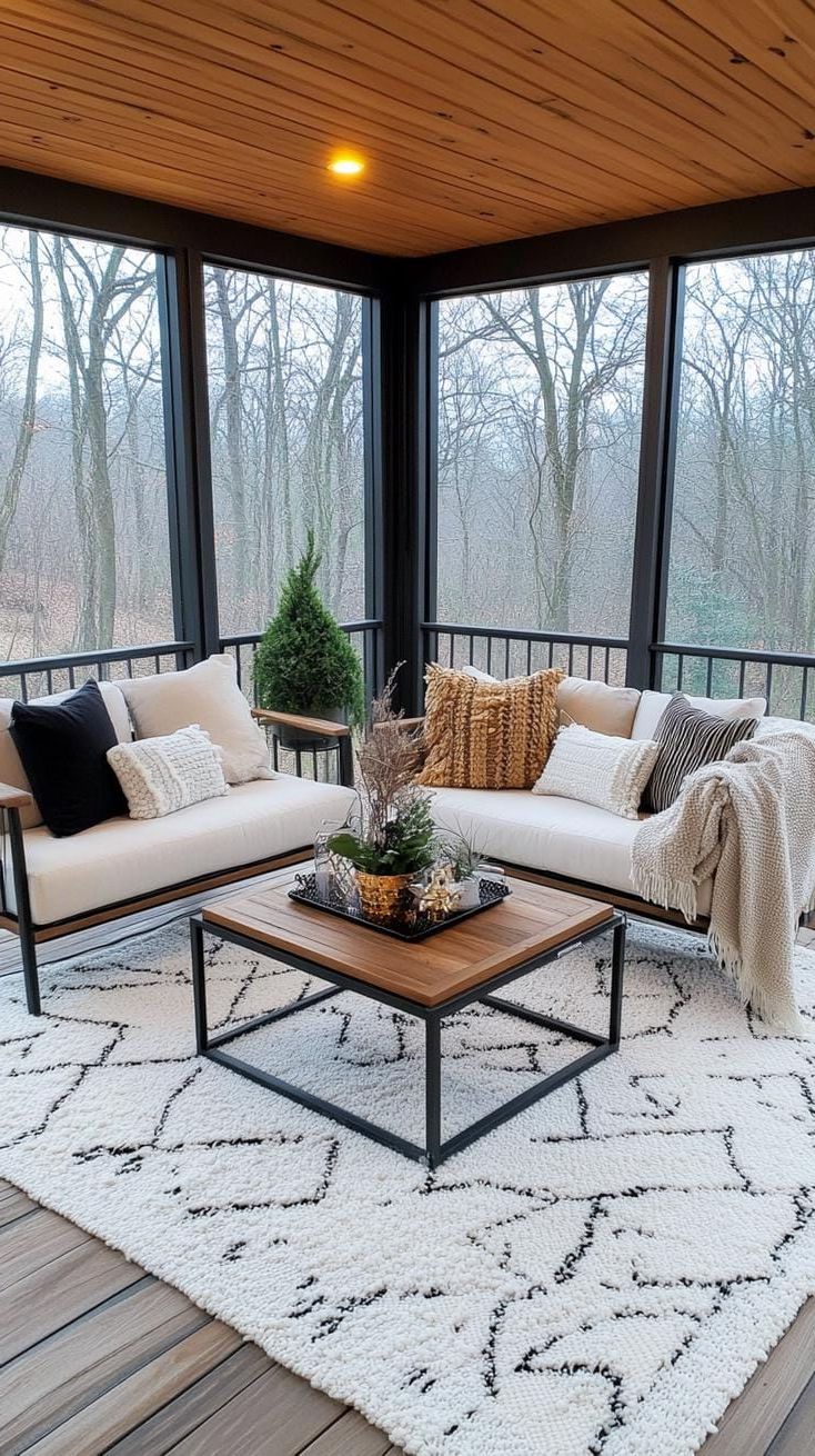 27. A Modern Porch With Wide Open Views - photo 2
