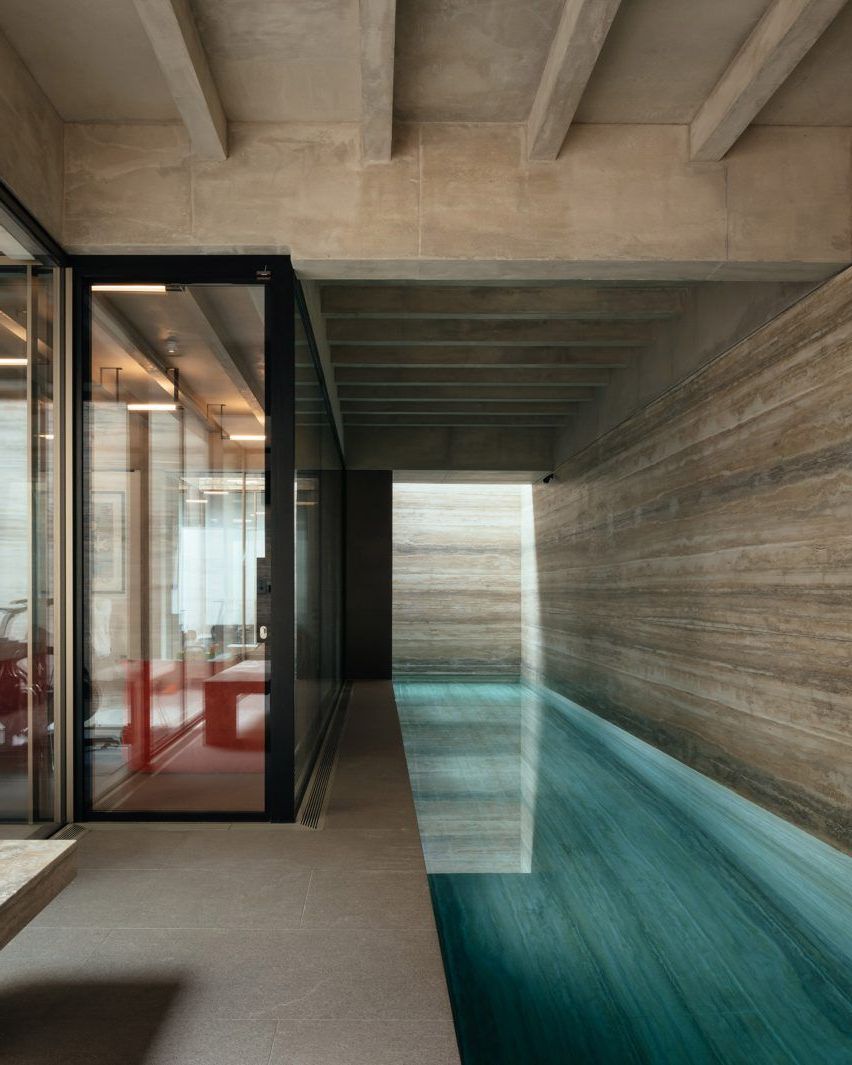 Top Basement Pool Ideas for 2025 - photo 2