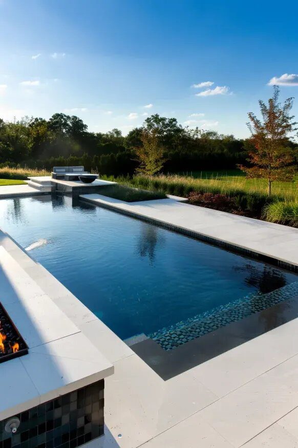 Luxurious Poolside Oasis: Stylish and Elegant