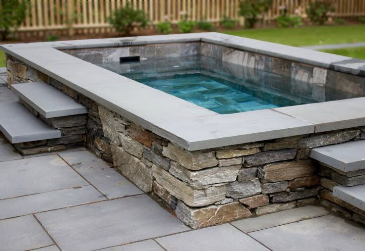 A Stone Plunge Pool for a Rugged Feel
