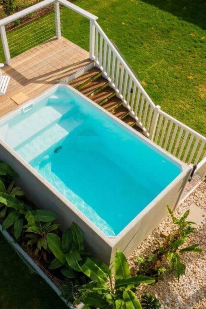 A New-Age Plunge Pool Design