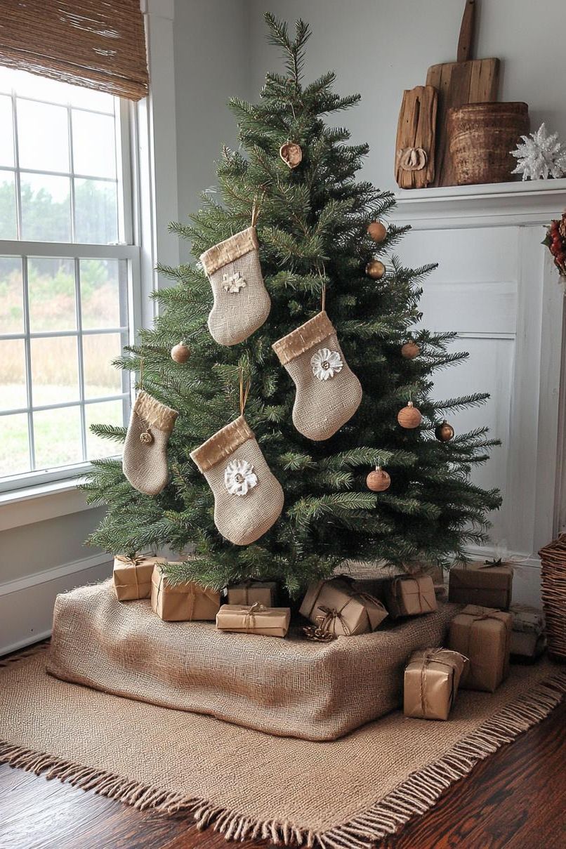 12. Rustic Farmhouse Holiday Textiles