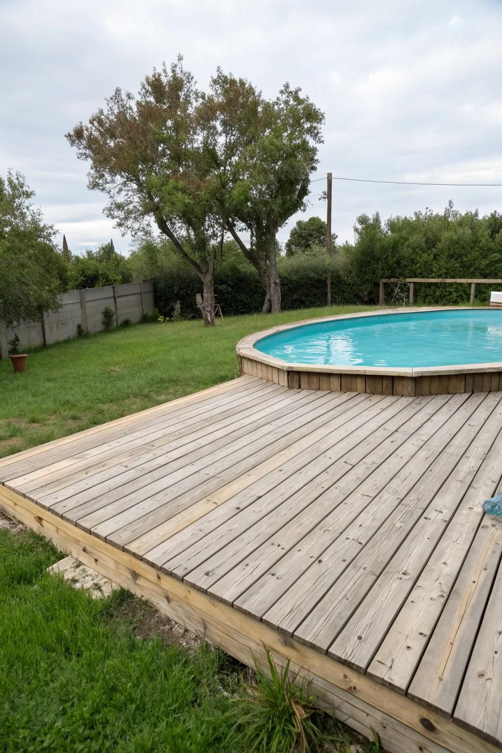 Classic Wooden Slat Design
