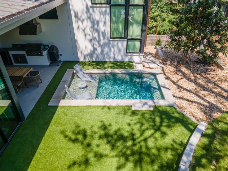 A Cozy Plunge Pool Paradise Idea