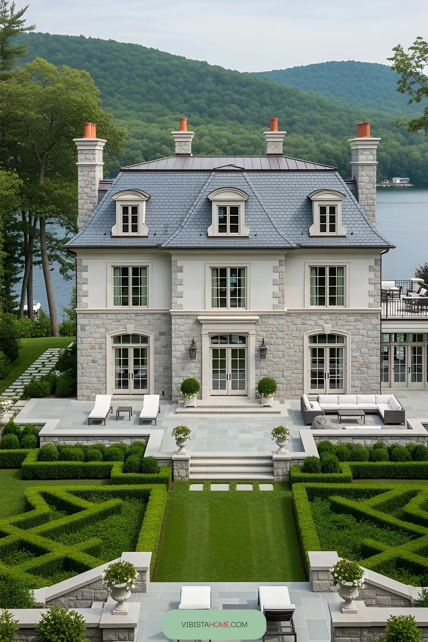 An Opulent Chateau Set in Green Serenity