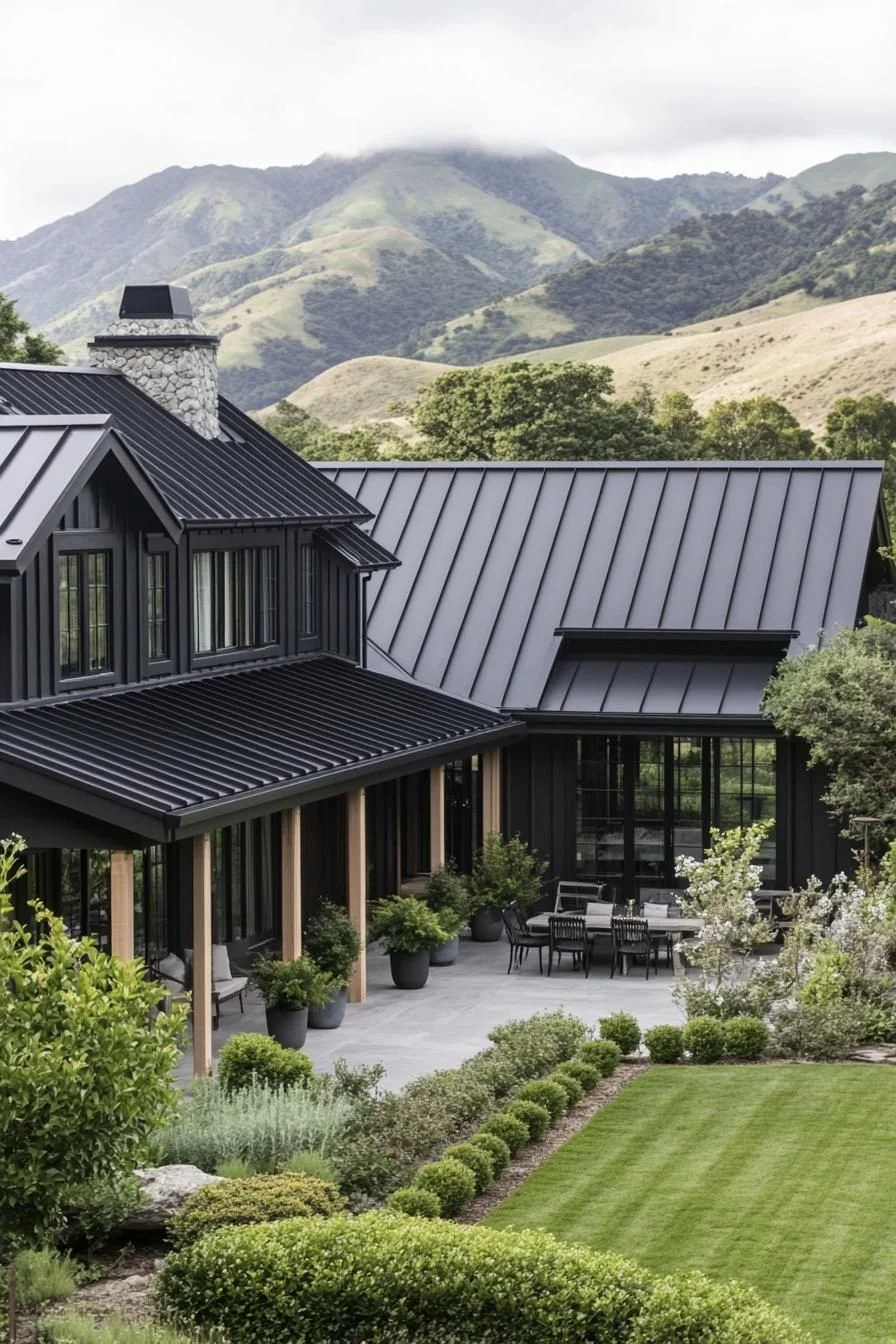 A Stylish Retreat Tucked in the Hills
