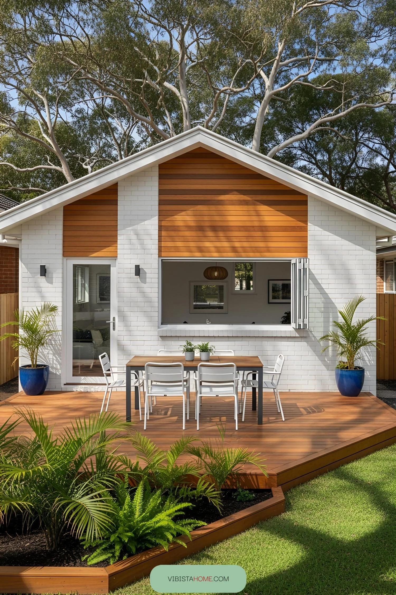 Relaxed Beachside Bungalow Getaway