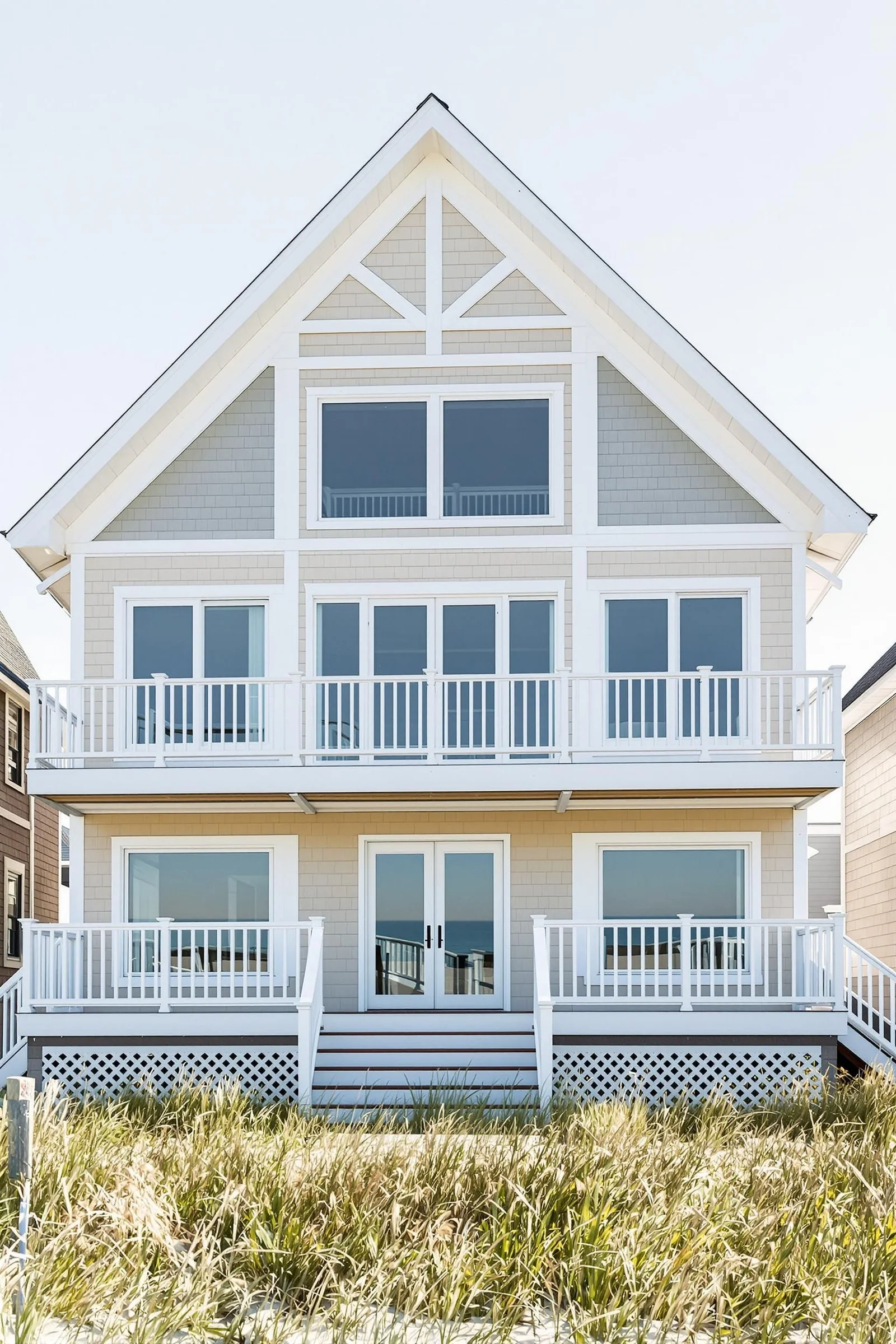 Chic Retreat Along the Coast