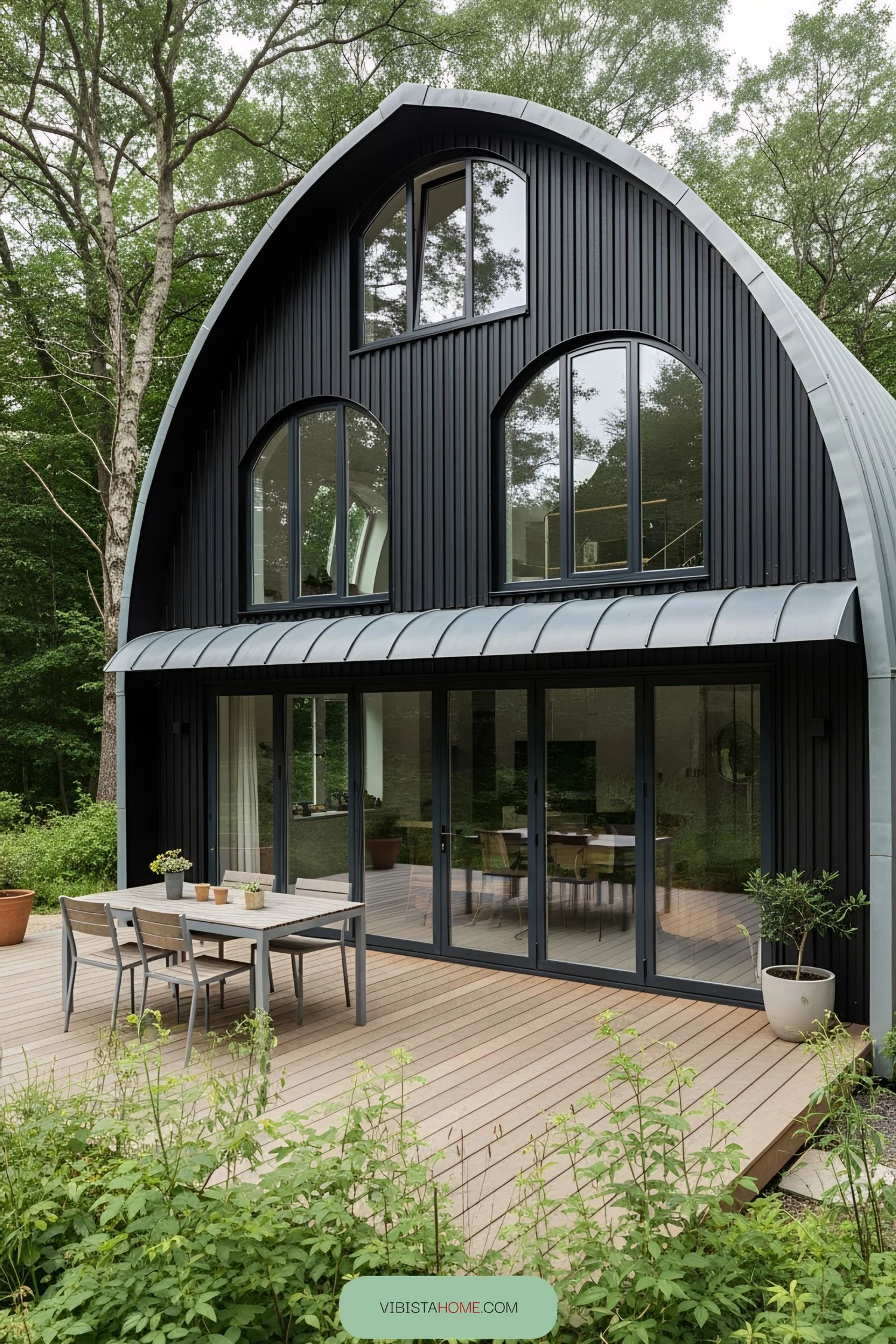 A Tree-Shaded Retreat for Quiet Living