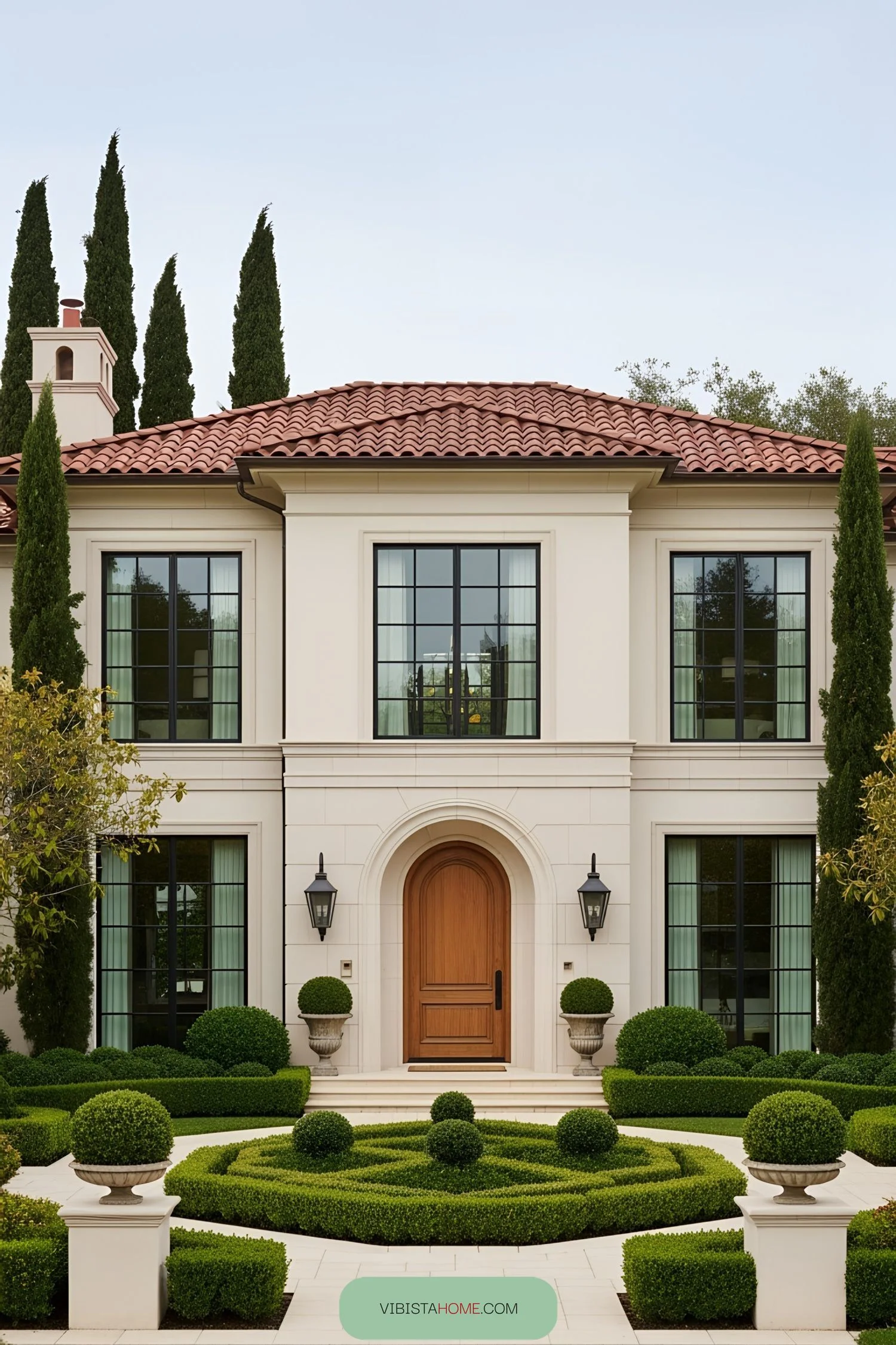Country-Style Villa With a Cozy Roofline