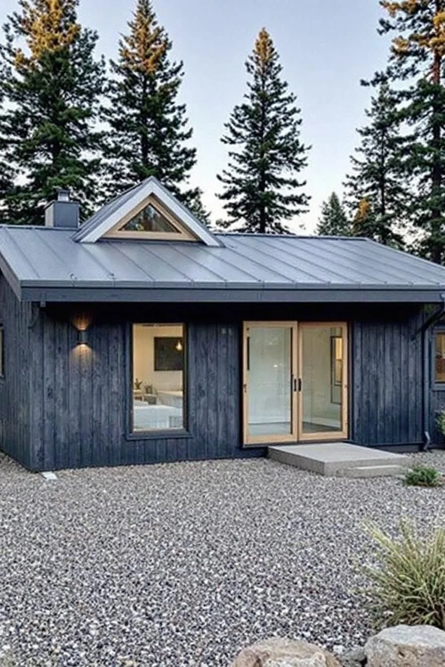 Cozy Boxy Cabin with a Peaked View